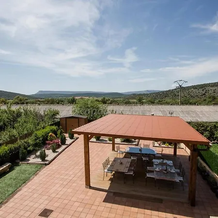 Rural House 3*
